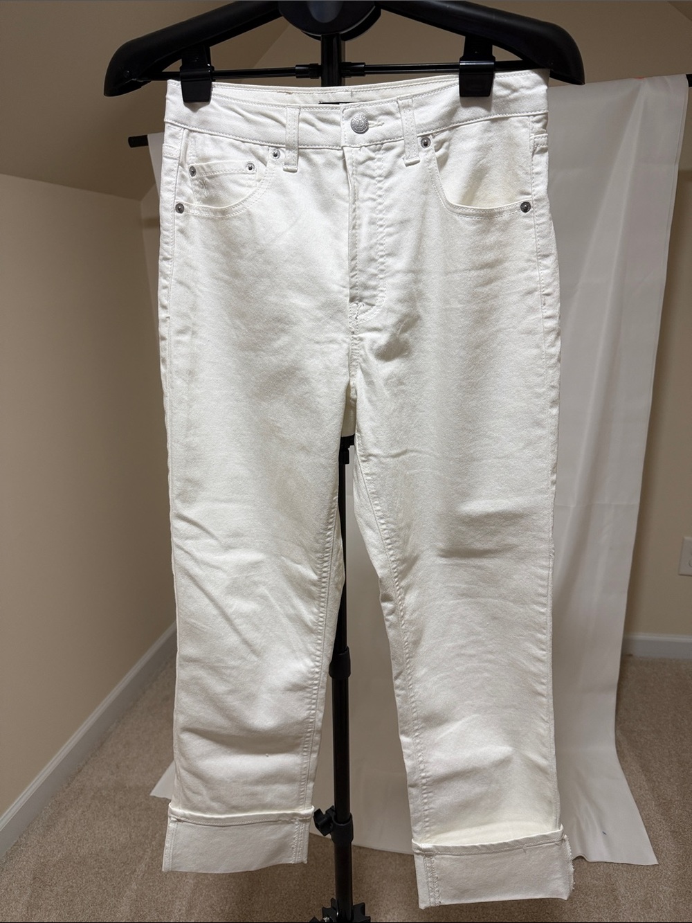 Frye and Co Women’s Straight Leg Ankle Pants